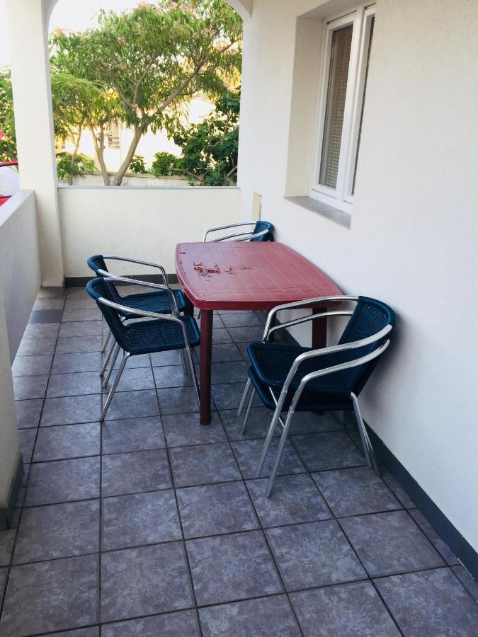 Apartmani Nerko Pag Town Esterno foto