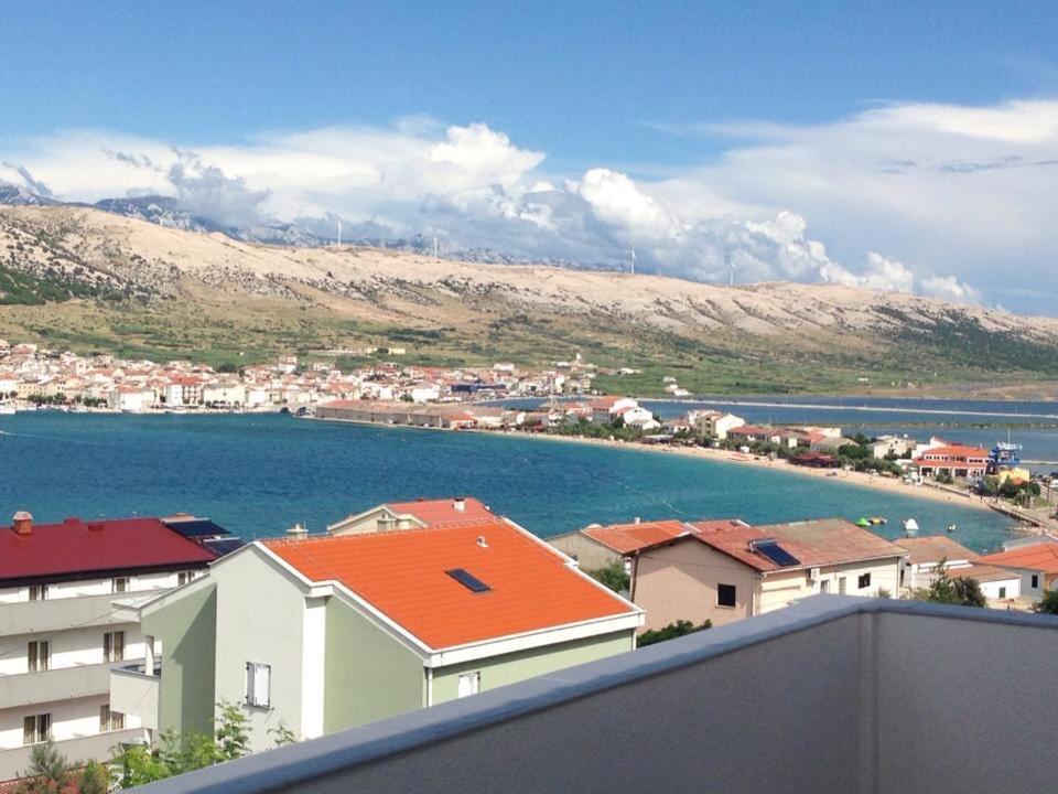Apartmani Nerko Pag Town Esterno foto