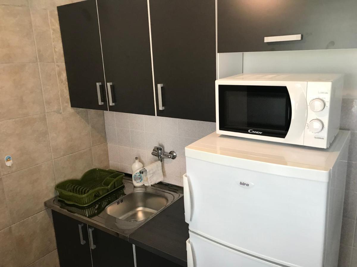 Apartmani Nerko Pag Town Esterno foto